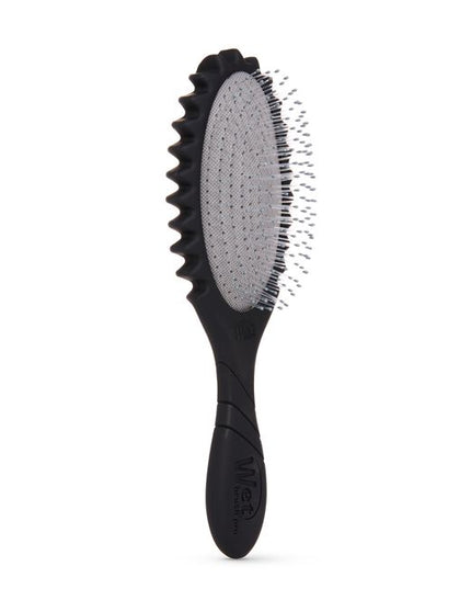 Introducing the Wet Brush Curl Shaper Brush!