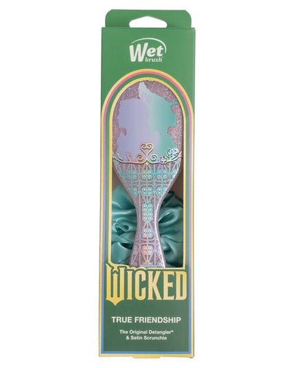 Discover the magic within each Wet Brush Detangle and Style Kit. Perfect for creating your daily looks, from detangling to styling with less pain, effort and breakage. These must haves keep styles in place.