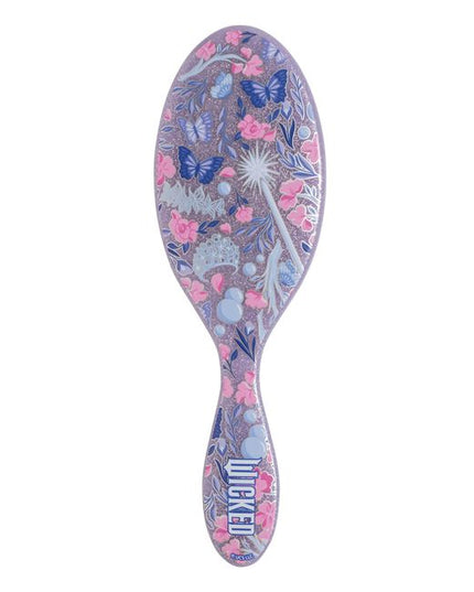 Discover the magic within each Wet Brush Detangle and Style Kit. Perfect for creating your daily looks, from detangling to styling with less pain, effort and breakage. These must haves keep styles in place.