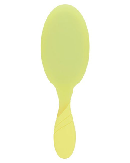 The Original Detangler, redesigned by stylists and for stylists.