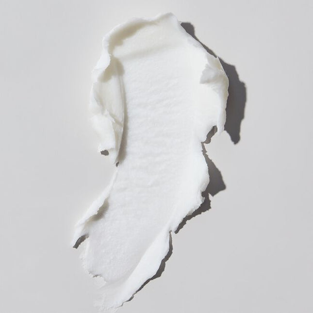 Take command of your look with Woody's Pomade- crafted for men who want a strong, flexible hold without the shine. This medium-to-firm hold pomade keeps your hair in check all day while staying touchable and easy to restyle when needed. Formulated with premium conditioning agents, this pomade strengthens your hair as it styles- supporting scalp health and long-term hair strength without buildup or residue.