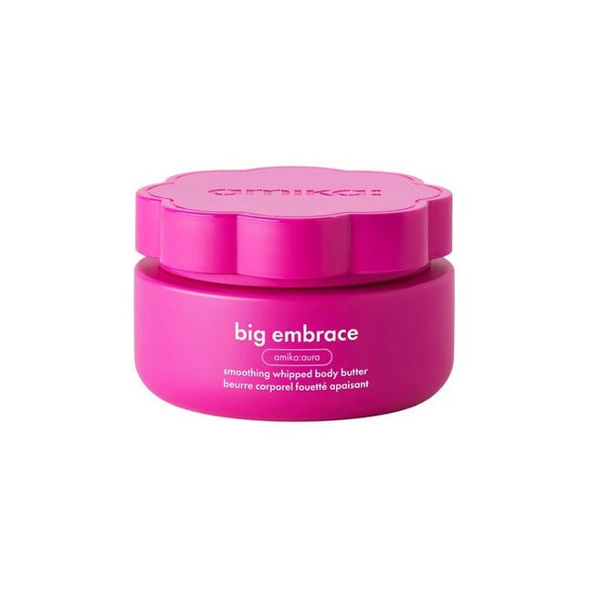Hug skin in hydration with this nourishing body butter formulated with a luxurious, rich whipped texture and amika's iconic warm fruity floral scent. Skin barrier-supporting ceramides, replenishing shea butter, and gentle-yet-effective smoothing acids give dull, dry skin the TLC it deserves. Perfect for upgrading your client's everything shower, or treating yourself.