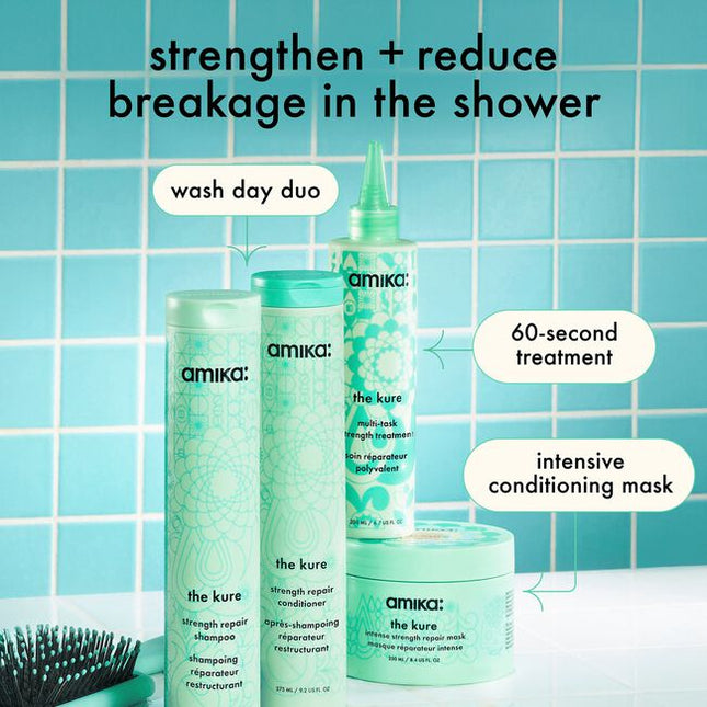 This gentle shampoo is clinically proven to strengthen damaged strands caused by everyday stressors, heat, and chemical treatments. It's packed with bond fortifying technology, plant butters, and vegan proteins to strengthen and bring dry, damaged hair back from its breaking point.