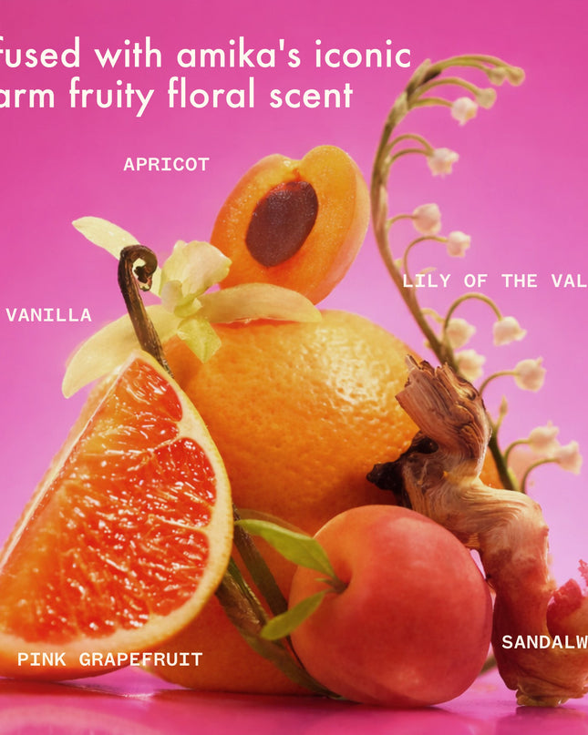 A clinically proven, fast-absorbing body oil with oil-soluble vitamin C that fades discoloration and evens skin tone* for a more radiant, all-day glow.