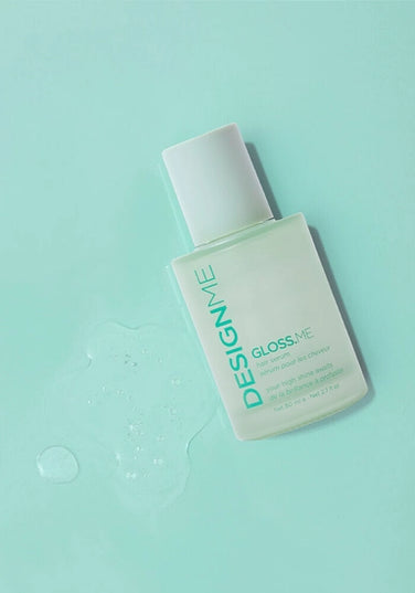 GLOSS.ME is a unique formula of oils and proteins, rich in essential fatty acids and vitamins A, C and E that make your hair stronger, fuller and healthier. Our (not so) secret ingredient? Just the right amount of cannabis sativa seed oil added into the perfect blend.