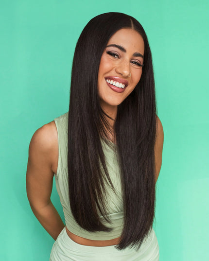 Replenish your hair’s hydration shine with a rich, lathered cleanse. Infused with moisturizing, plant-powered ingredients, GLOSS.ME hydrating shampoo effectively cleanses the scalp without stripping. Hair feels refreshed, ultra-soft, and frizz-free.