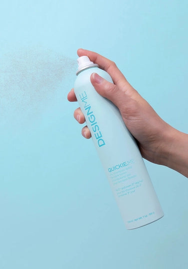 A dry cleansing spray that absorbs oil, buildup, and odor to leave hair quickie refreshed, cleansed, and volumizes without leaving any residue.