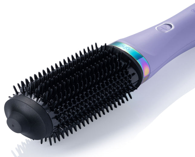 Revolutionary 2-in-1 hair dryer brush designed to transform your styling routine. Say goodbye to lengthy blow drying sessions and hello to effortlessly sleek and bouncy blow dries in the comfort of your own home.