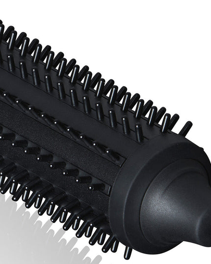 A smart hot brush for quick and effortless, 3D volume that creates body from root to tip.* Preset to the optimum styling temperature of 365°F.